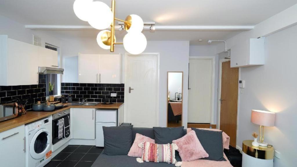 לונדון Beautiful Apartment In Sussex Gardens מראה חיצוני תמונה